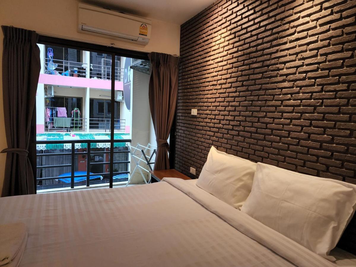 הוסטל Patong Dfeel House מראה חיצוני תמונה