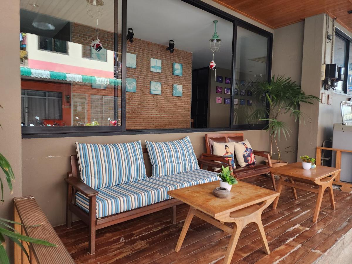 הוסטל Patong Dfeel House מראה חיצוני תמונה